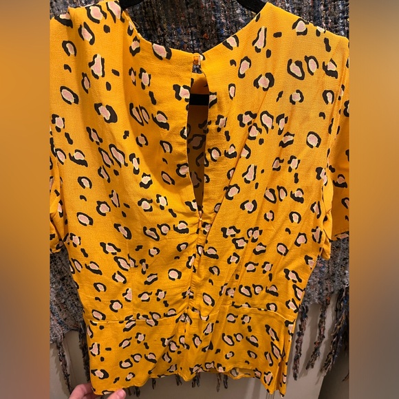 Topshop blouse, canary yellow & black leopard with pinks - Picture 3 of 7